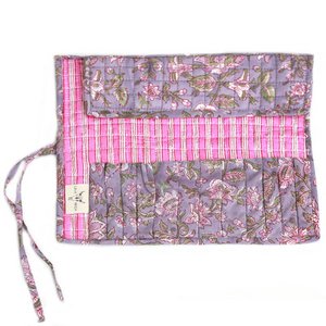 Make-up-Roll-Lavendel