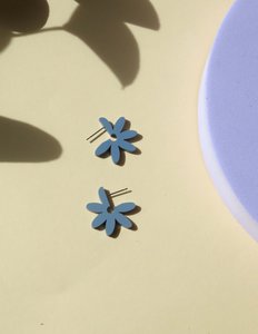 Hoop earrings Flower made of acrylic and stainless steel in powder blue