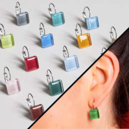 Glass earrings with clasp, 10mm, sustainable, nickel-free, available in many colors including sandbraun, sandrosa, orange, limettengrün, malachitgrün, graphitgrau, kirschrot, kaffeebraun, grasgrün, himmelblau, azurblau, schneeweiß, saphirblau, quarzrosa, onyxschwarz, moosgrün, safrangelb, zitronengelb, amethystlila, aquablau, karibikblau, lavendel, lindgrün, nussbraun, and minzgrün.