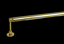 Brass picture light with adjustable LED color temperature, available in various lengths and finishes for wall lighting.

The Maximus picture light is a brass wall light fixture with adjustable LED color temperature, ranging from 2400K to 3000K. It is available in multiple lengths from 490mm to 1550mm, and in finishes such as brushed brass, polished brass, and chrome. The light fixture has a bracket-style mounting for installation on walls.