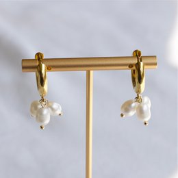 Blinn - Gouden Hoop Triple Cluster Pareloorbellen