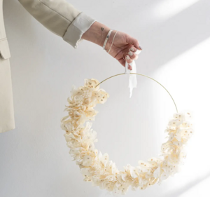 Gedroogde bloem krans ivoor groot