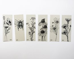 Grass paper bookmark, sun hat