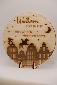 Unterschreiben Sie „Willkommen Sint und Piet“.