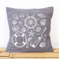 Pillowcase flotsam