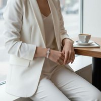 Women's bracelet Moonstone 6 mm with Opalite heart