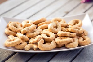 Tarallucci Traditional Style Salted Biscuits 250g