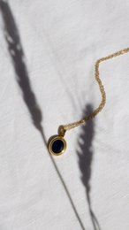 Atlas - Crystal Drop Pendant halskæder