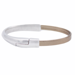 Bracciale in pelle AMACAYACÚ (argento) con chiusura magnetica
