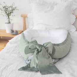 velvet babynest with bow (7 colors)