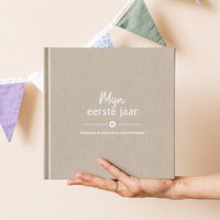 Fyllbooks Babyboek Mijn eerste jaar - Linnen Taupe