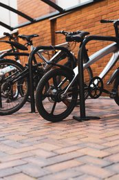 Cruzaa pedalstøttende Bluetooth elcykel Carbon Black