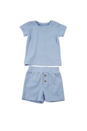 Organic cotton baby ribbed 2-piece set in blue and yellow. Includes a t-shirt and shorts. Features a soft, comfortable ribbed texture and classic colors suitable for everyday wear.