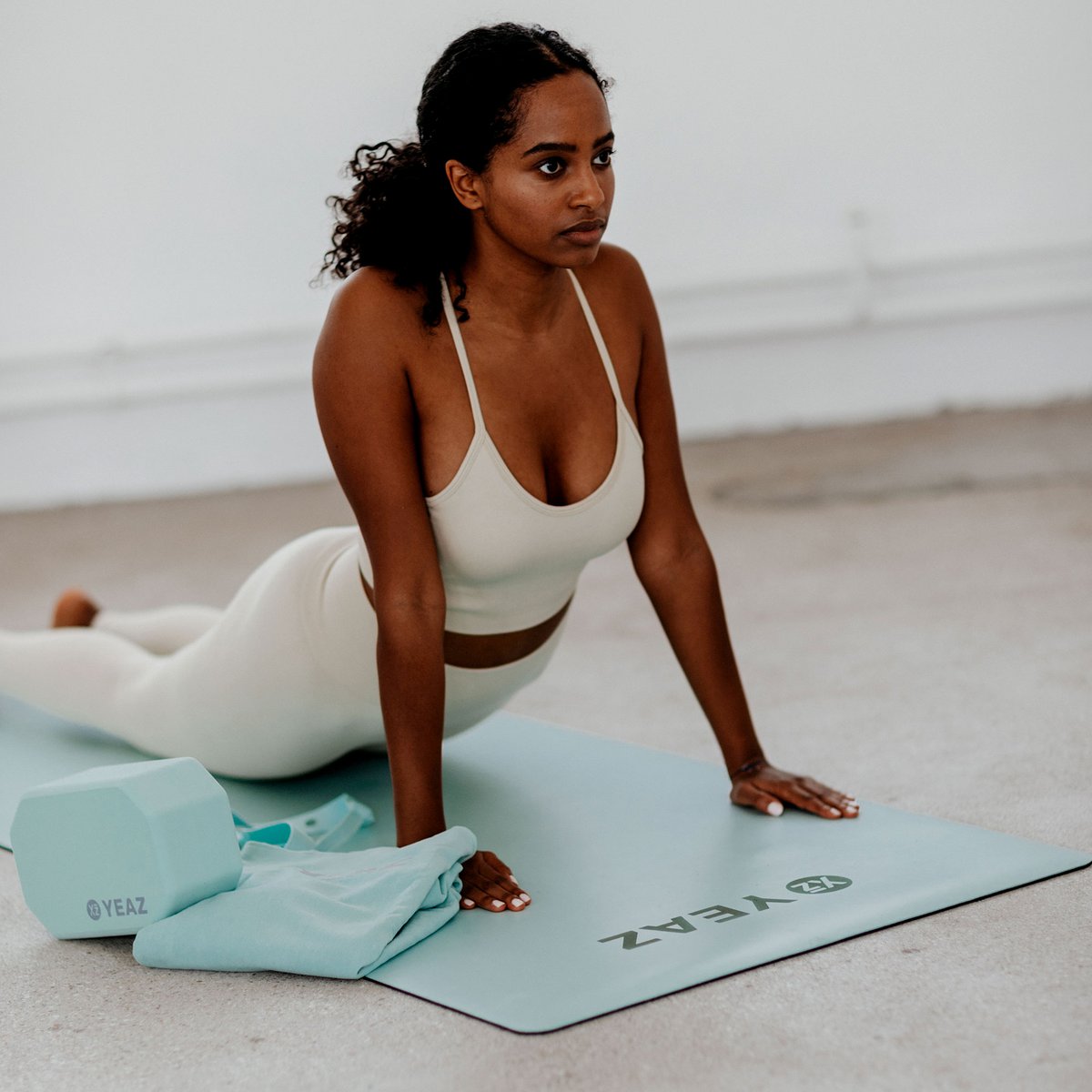 AURA yoga- & fitnessmat