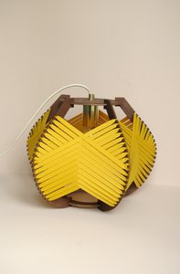 Grote gele lamp