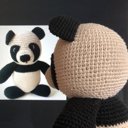 Luna-Leena panda Bear cuddle black & white - organic cotton - 0+ - hand crocheted in Nepal