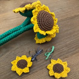 Luna-Leena porte-clés tournesol jaune - bijou de sac - coton biologique - crocheté main au Népal