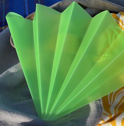Éventail à main, éventail, éventail, citron vert translucide