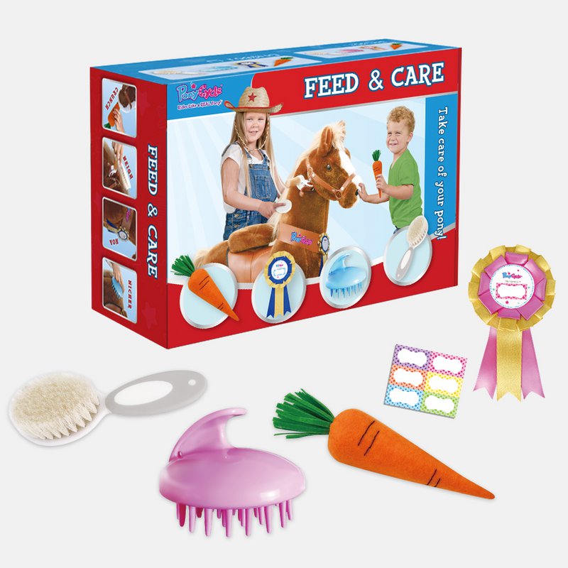 PonyCycle Spielzeugzubehör Futter- und Pflegeset – Pink und Blau, 5-teiliges Sortiment, Fellpflegebürste, Haustierbürste, Karotte, Aufkleber, Namensschild