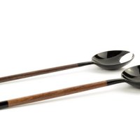 Krabbenklauenförmiges rundes Besteck aus schwarzem Horn und Holz
