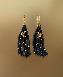 Oorbellen • Tiny Moon, Ivory