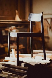 Citizen stoel, rechthoekige rugleuning