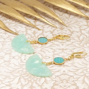 Half moon earrings Résine Papillon Seigaiha Japan Mother's Day Gift Mother Gift