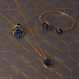 Classic Necklace Bermuda Blue