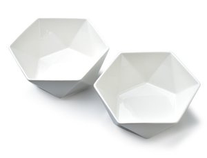 RALPH WHITE Set of 2 bowls 15.5cm x 17c x h7cm capacity. 750ml