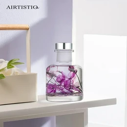 Reed diffuser with dried lavender flowers, 100 ml, glass container