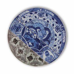 Decorative ceramic plate with a blue and white kintsugi design, featuring a central floral motif surrounded by abstract patterns.