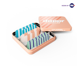  Bamboo plasters in 2 sizes and 3 designs, suitable for first aid use.