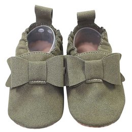  Olive green baby shoes with bow detail and gripwalk sole, suitable for ages 6 months to 3 years.