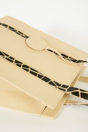 SANDAFARI 19.2 HANDTASCHE