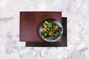 Placemat set van 6 rechthoekige krokodil lichtbruin donkerbruin