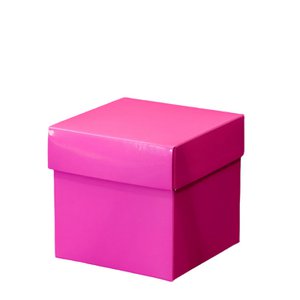 Gift box Kubus Fuchsia for stylish presentations