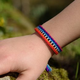 Lote de 50 pulseras brasileñas surtidas