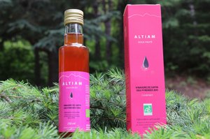 ALTIAM - Biologische zoete fruitige dennenazijn