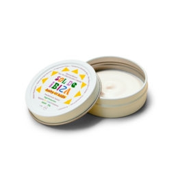  High protection SPF30 sunscreen for babies and kids, with organic mineral ingredients and a fragrance-free formula.