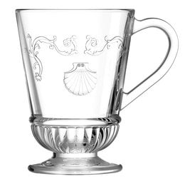 A set of 6 clear glass mugs with a decorative Versailles-style pattern etched on the surface. The mugs have a classic footed design and can hold 27.5 cl of tea, coffee, or other hot beverages.