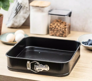 🍰 vierkante bakvorm - 28 x 28 x 6,8 cm