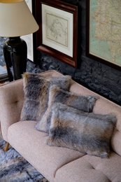 Plush, faux fur cushions in a variety of sizes, perfect for adding a cozy, luxurious touch to any living space.