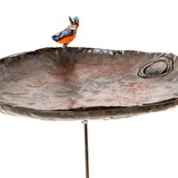 ZIMBA-ARTS METAL XL KINGFISHER BOWL BIRDFEEDER ON STICK