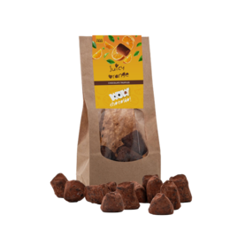  Juicy orange-flavored chocolate truffles, 130g. Indulgent praline treats with a vibrant citrus aroma and rich chocolate taste.
