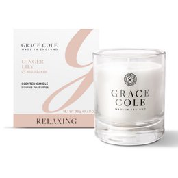  Ginger lily and mandarin scented candle in a glass container, 200g.