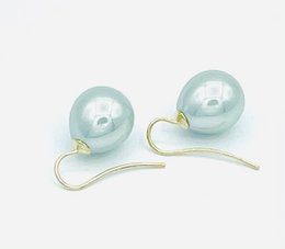 Pearl earrings classic jade green gold plated