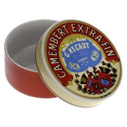 A round, red ceramic baking dish for Camembert cheese, with a classic French label design featuring flowers and the text "Camembert Extra" and "G. Mecaut".