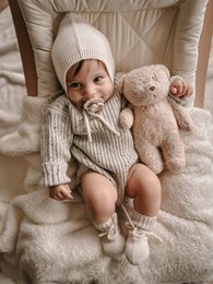 Merino baby motorhjelm fra hvid