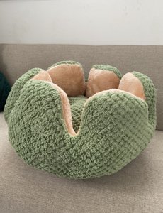 ByTiekeman - Kattenmand - Groen - Rito Flower