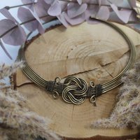 Valencia Necklace - Vintage gold